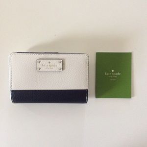 Kate Spade Grove Street Small open Wallet